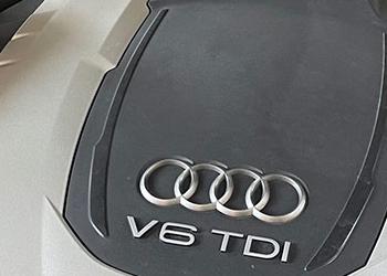 Pokrywa silnika audi V6 TDI